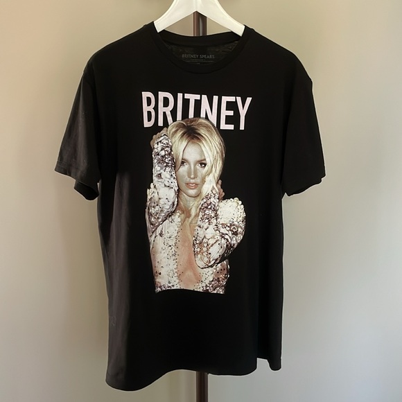 Britney Spears Unisex Tshirt - Picture 2 of 5